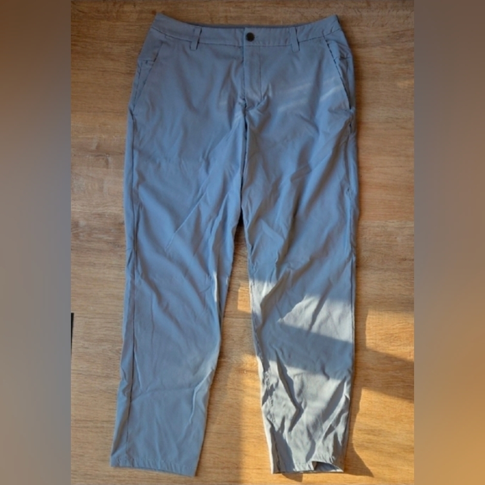 Lululemon Commission Classic-Tapered Golf Pants Sz 32